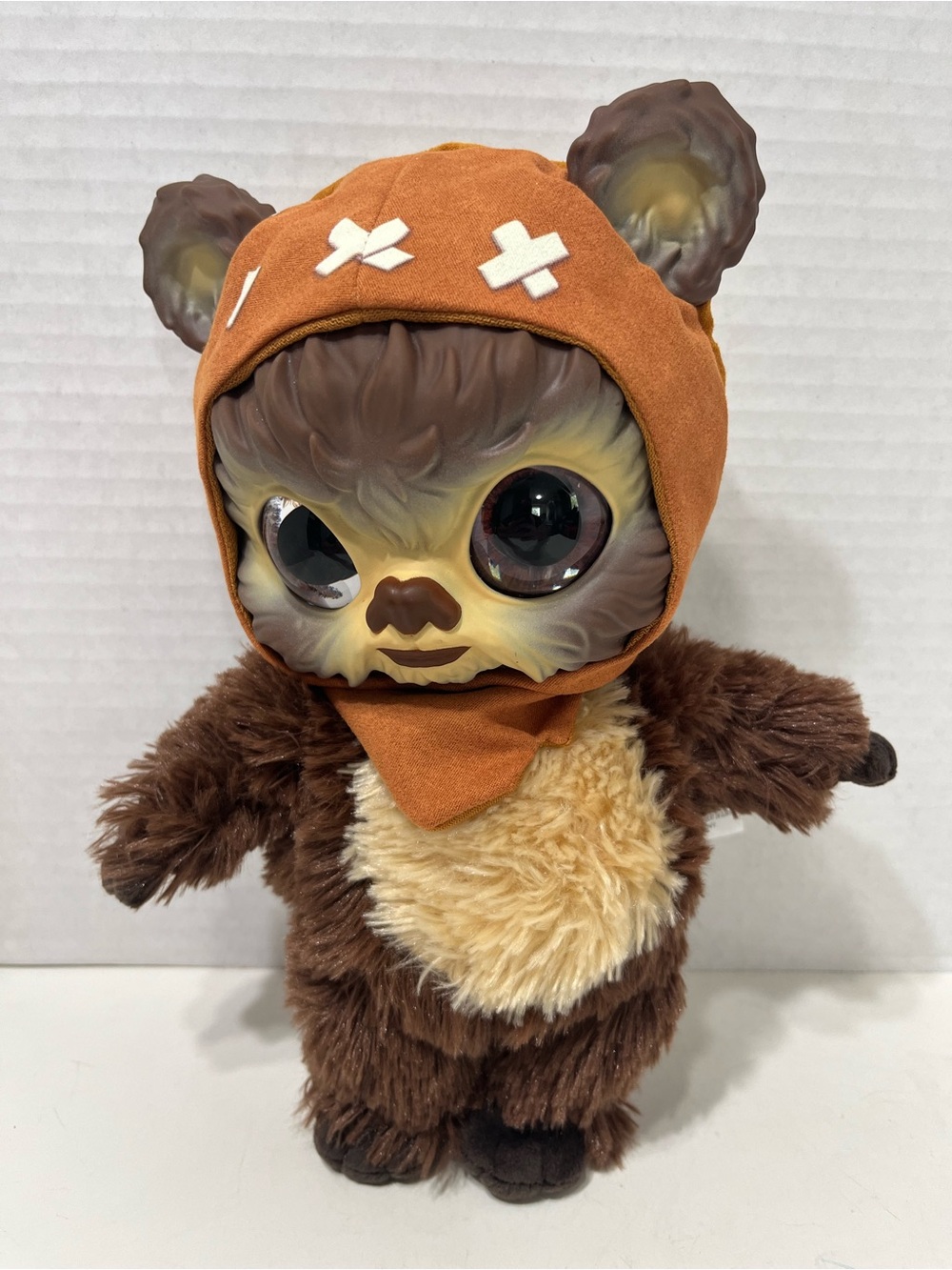 STAR WARS Galactic Pals wicket Ewok plush doll